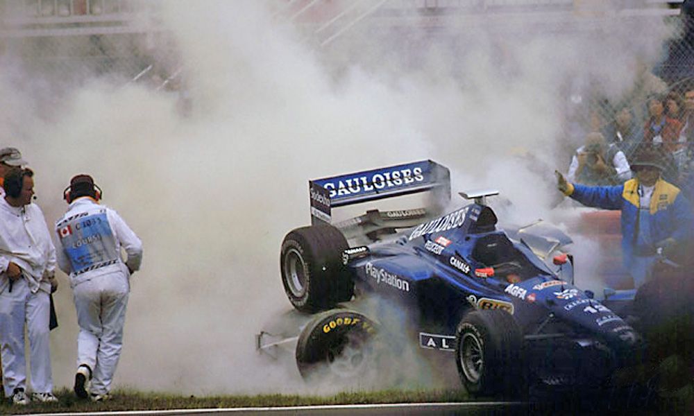 Eventful start to the 1998 Canadian Grand Prix